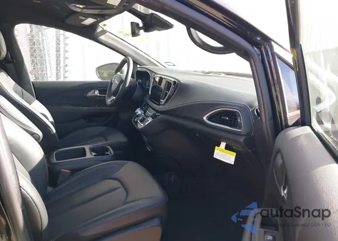 2025 Chrysler Pacifica Hybrid Select из США, поврежденный, VIN 2C4RC1S77SR565661